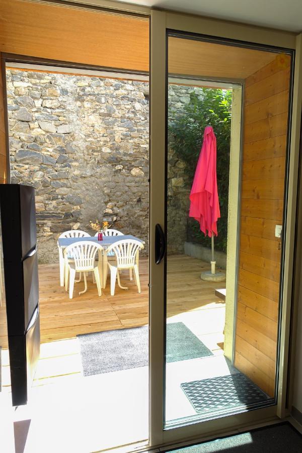 Appartement Spacieux Avec Terrasse Saint-André-dʼEmbrun Zewnętrze zdjęcie